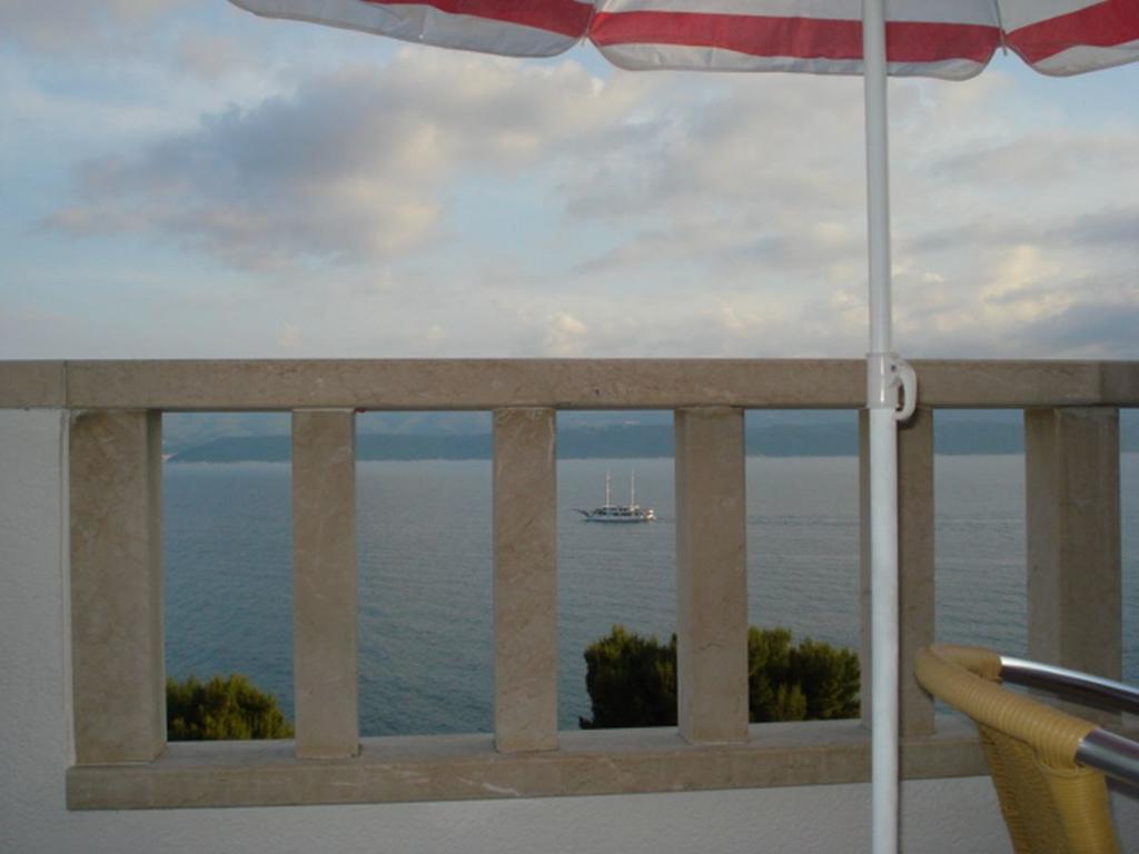 Apartments Mediteran Tice Екстериор снимка