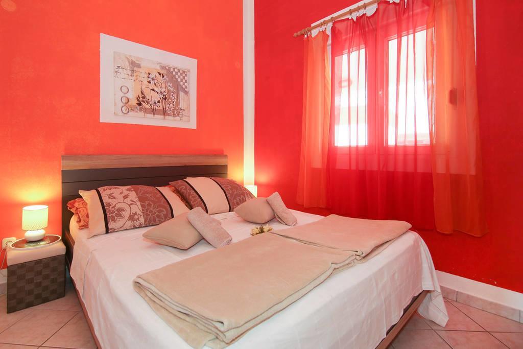 Apartments Mediteran Tice Екстериор снимка
