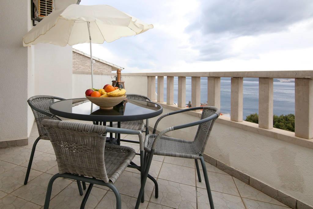 Apartments Mediteran Tice Екстериор снимка